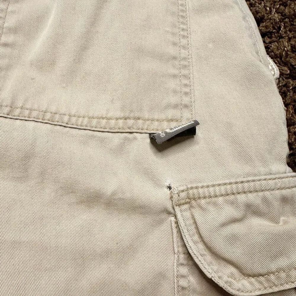 Vintage 90s Levi’s Silver Tab Beige Multi Pocket Cargo Shorts Men’s Size 33